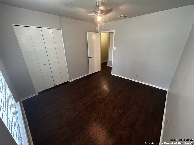 Image 9 of 22 For 14118 Susancrest