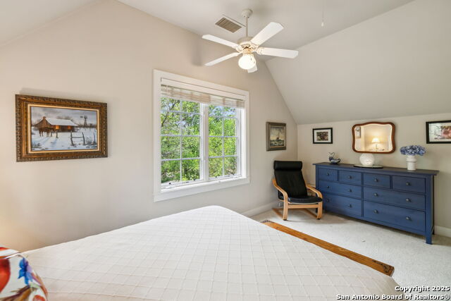 Listing photo id 35 for 110 Turnberry Way