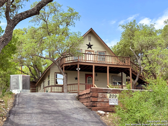 Details for 209 Lake Forest, Canyon Lake, TX 78133