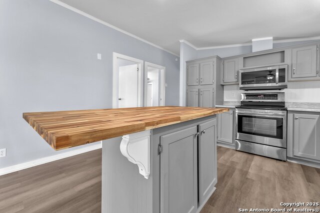 Image 12 of 40 For 163 Irmas Dr