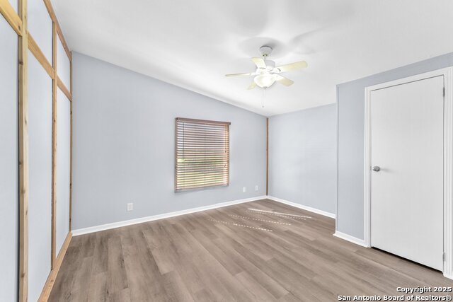 Image 23 of 40 For 163 Irmas Dr