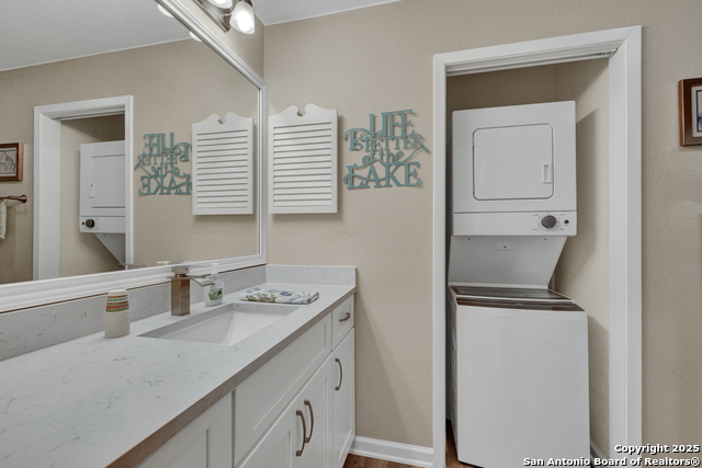 Image 26 of 40 For 1256 Cougar 6a