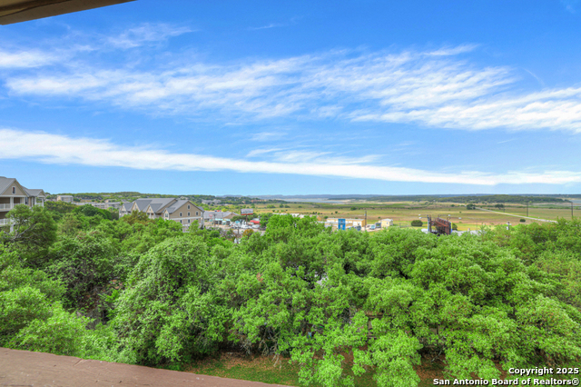 Image 32 of 40 For 1256 Cougar 6a