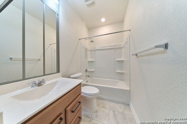 Image 12 of 19 For 4466 Tivoli Dr