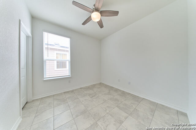 Image 13 of 19 For 4466 Tivoli Dr