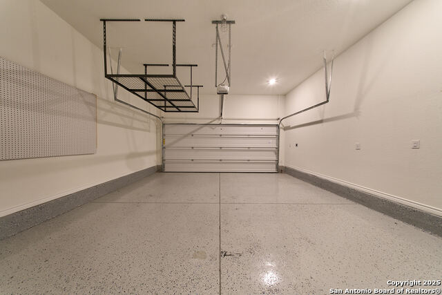 Image 16 of 19 For 4466 Tivoli Dr