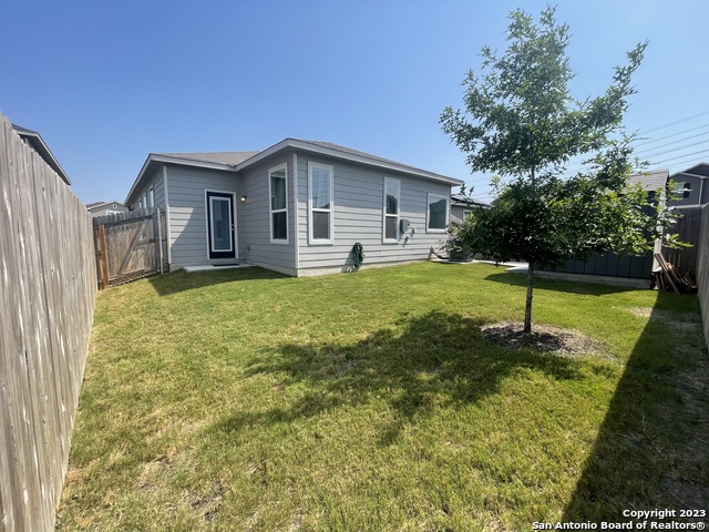 Image 17 of 19 For 4466 Tivoli Dr
