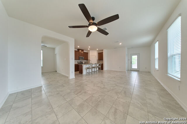 Image 5 of 19 For 4466 Tivoli Dr