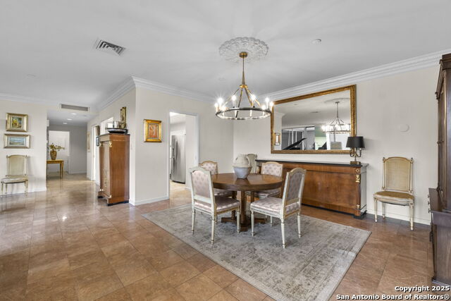 Listing photo id 10 for 200 Patterson 304