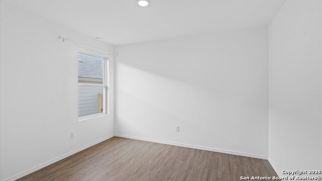Image 12 of 16 For 10715 Hernando