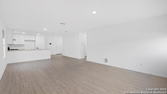 Image 6 of 16 For 10715 Hernando