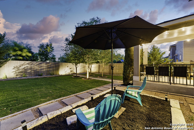 Image 32 of 39 For 4522 Adanac Ct