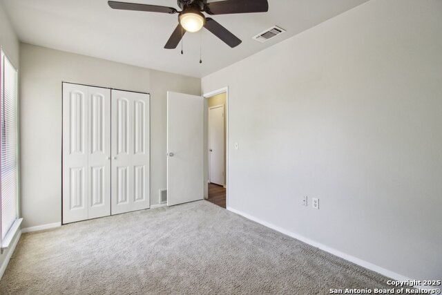 Image 22 of 30 For 7810 Village Oak