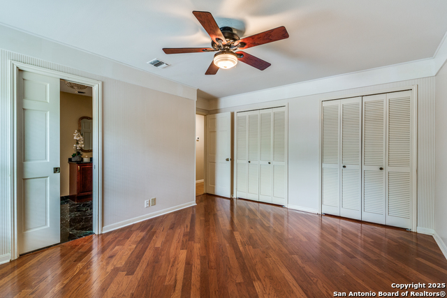 Image 18 of 26 For 410 Cove Bluff