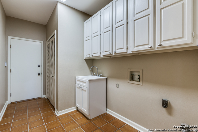 Image 23 of 26 For 410 Cove Bluff