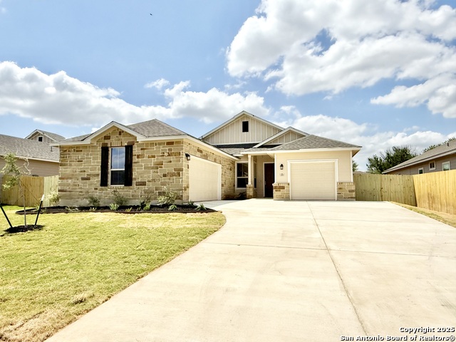 Details for 207 Valley Forge, Pleasanton, TX 78064