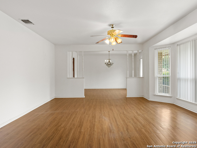 Image 7 of 25 For 626 Fawndale