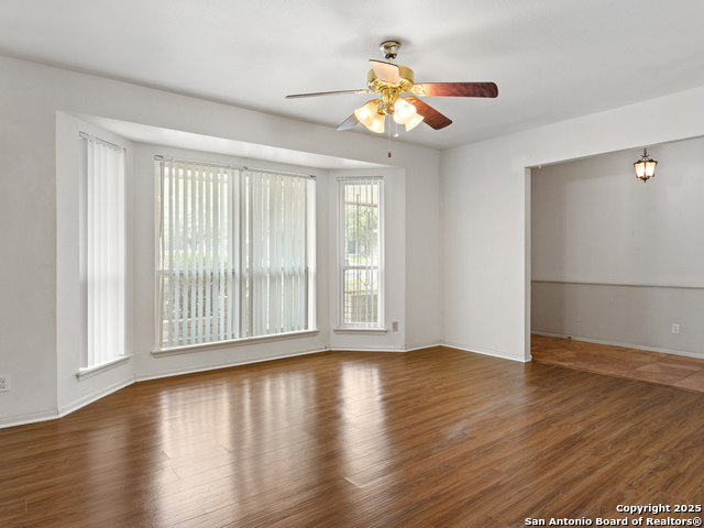 Image 8 of 25 For 626 Fawndale