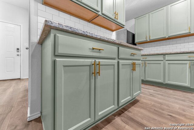 Image 9 of 28 For 8038 Falcon Meadow Dr