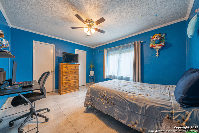 Image 13 of 25 For 4918 Brookhead