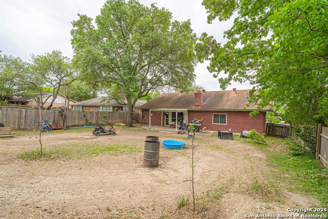 Image 24 of 25 For 4918 Brookhead