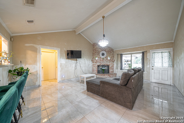 Image 7 of 25 For 4918 Brookhead
