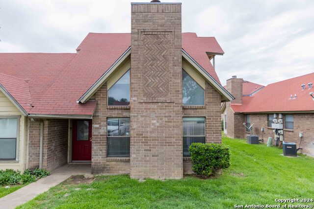 Details for 6307 Windsor Castle  2, San Antonio, TX 78218