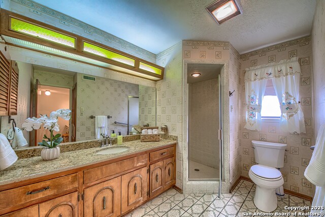 Image 12 of 18 For 207 Mary Louise Drive