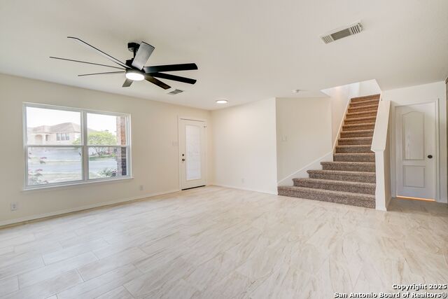 Image 11 of 33 For 14410 Longleaf Palm