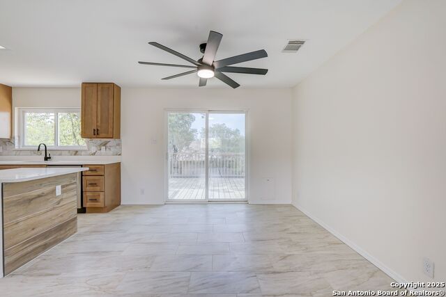 Image 15 of 33 For 14410 Longleaf Palm
