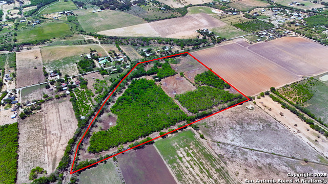 Image 2 of 32 For 304 County Road 6611