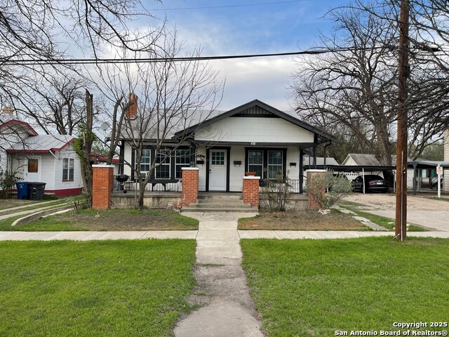 Details for 1615 Interstate 35 N, San Antonio, TX 78208