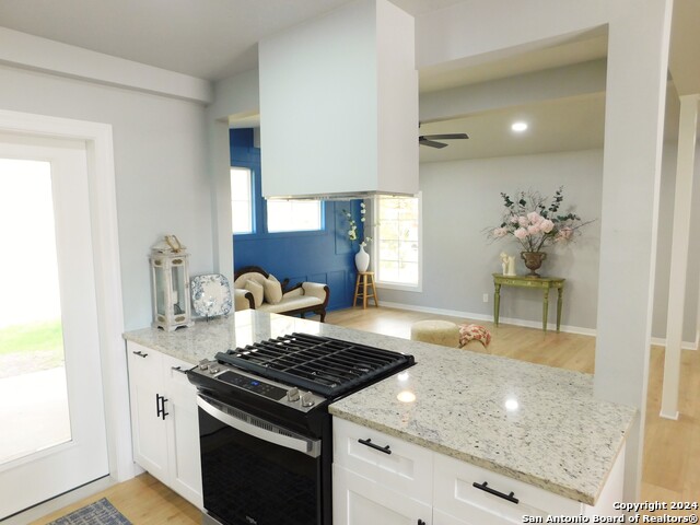 Image 10 of 26 For 6023 Lark Valley Dr