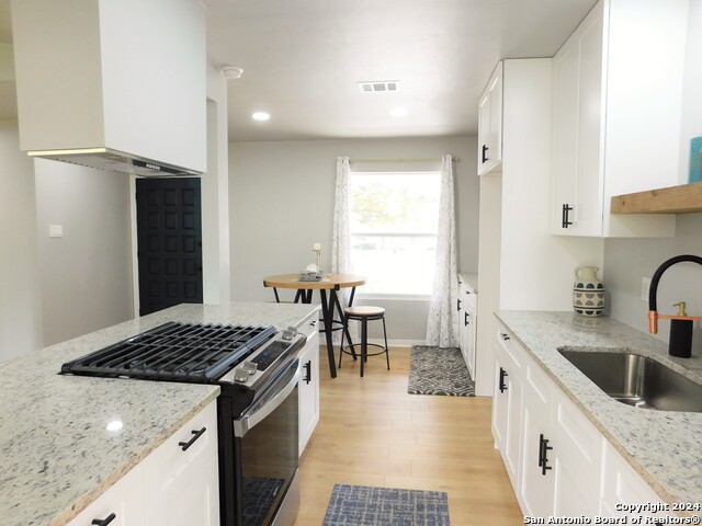 Image 11 of 26 For 6023 Lark Valley Dr