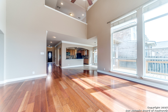 Listing photo id 3 for 3354 Highline