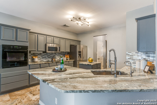Image 11 of 38 For 11519 Brae Hill