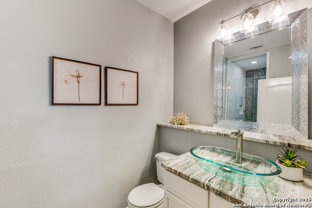 Image 16 of 38 For 11519 Brae Hill