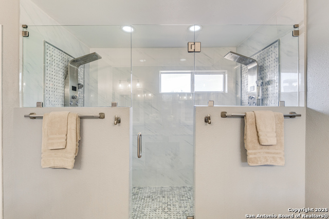 Image 23 of 38 For 11519 Brae Hill