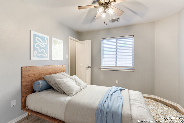 Image 26 of 38 For 11519 Brae Hill
