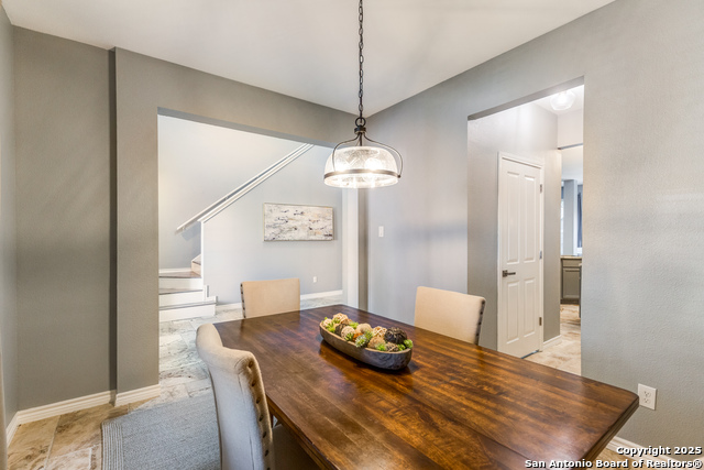 Image 4 of 38 For 11519 Brae Hill