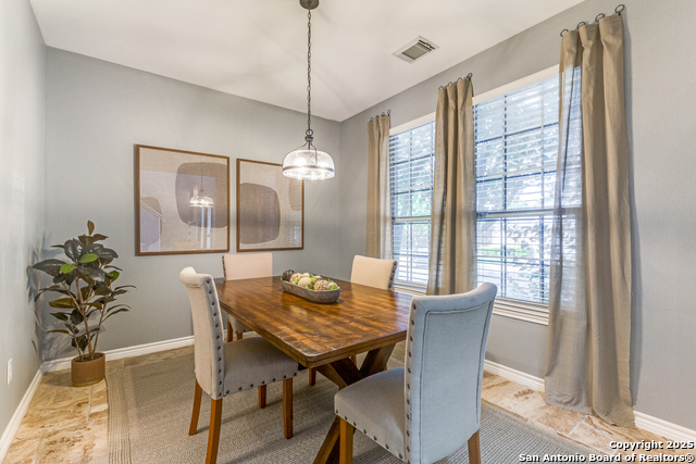 Image 5 of 38 For 11519 Brae Hill