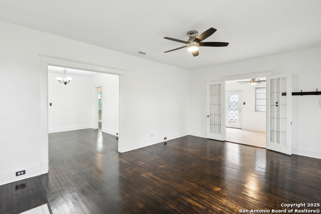 Listing photo id 9 for 1611 Mckinley