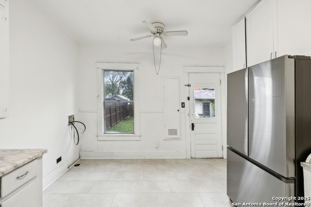Listing photo id 29 for 1611 Mckinley