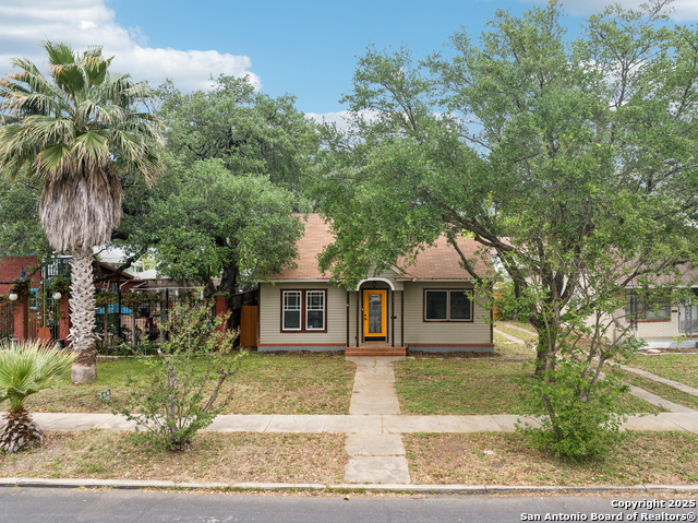 Listing photo id 39 for 1611 Mckinley