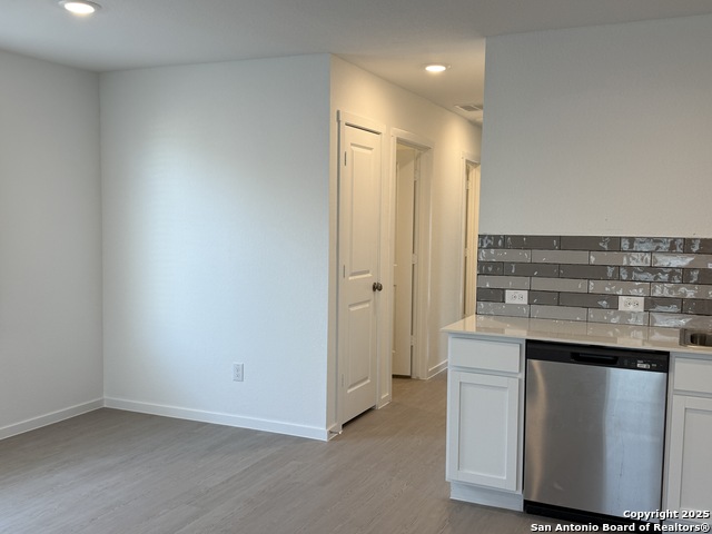 Image 8 of 22 For 3807 Rock Mill