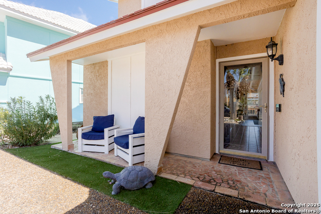 Listing photo id 3 for 15350 Tortuga