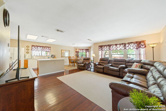 Image 8 of 29 For 1044 Sycamore