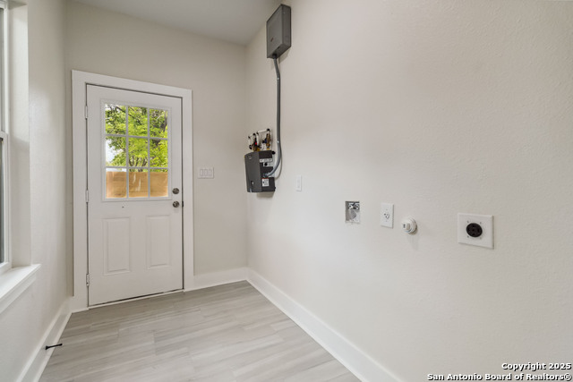 Image 9 of 23 For 239 Carle Ave