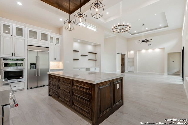Listing photo id 13 for 1281 Adyson Ridge