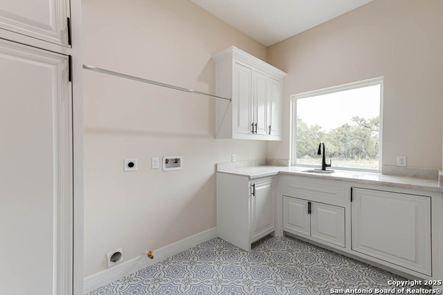 Listing photo id 29 for 1281 Adyson Ridge